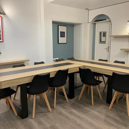 Hotel Alyss Saphir Cambronne Eiffel 3*