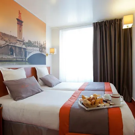 Hotel Alyss Saphir Cambronne Eiffel 3*