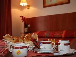 Hotel Alyss Saphir Cambronne Eiffel Paříž